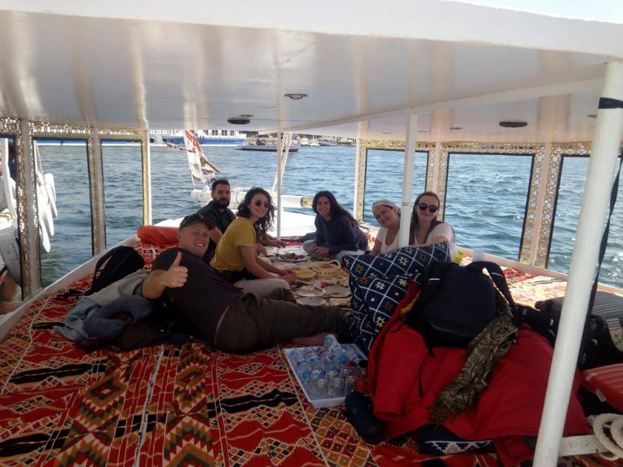 Hotel Nile Felucca Adventure Assuan Esterno foto