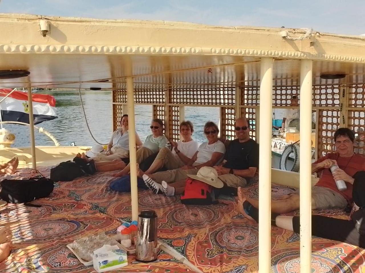 Hotel Nile Felucca Adventure Assuan Esterno foto