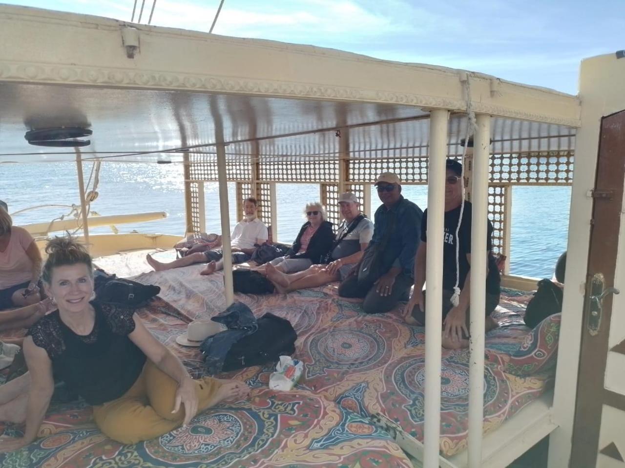 Hotel Nile Felucca Adventure Assuan Esterno foto